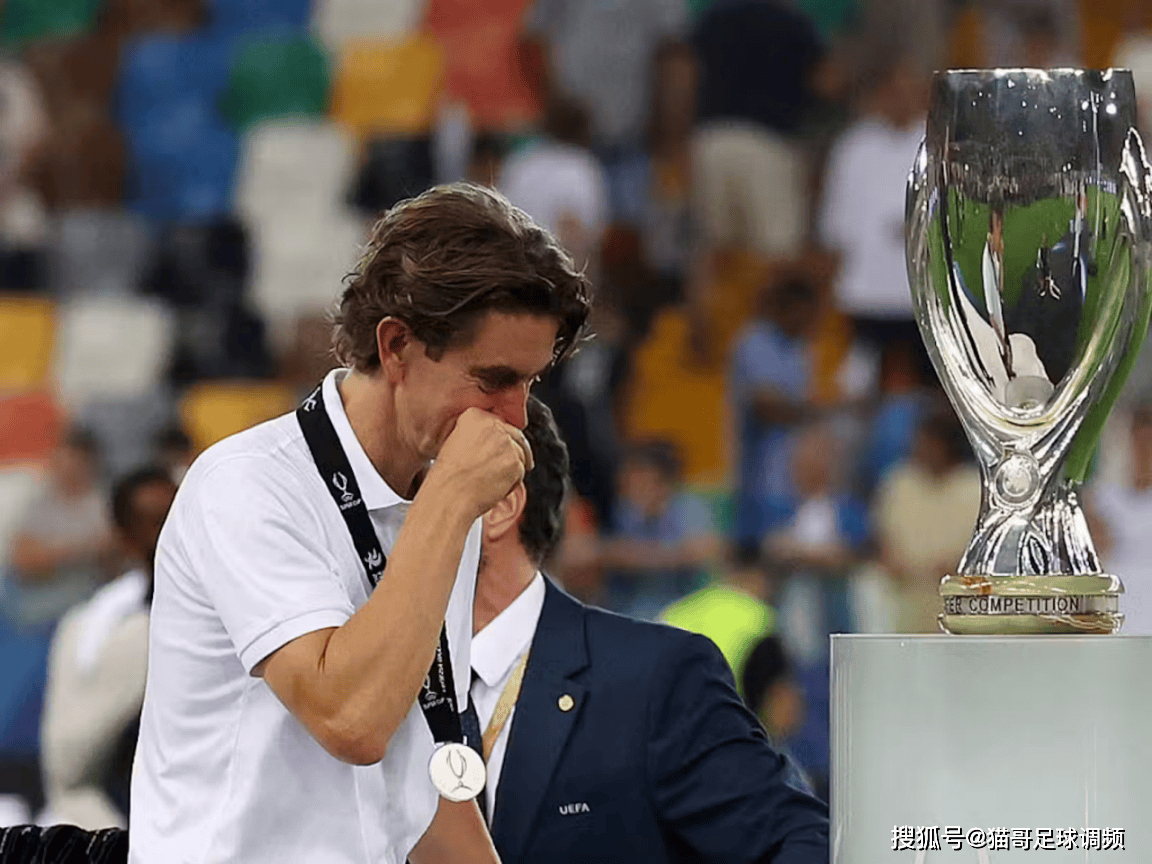 爱游戏体育平台法国杯赛后再迎强敌,多特蒙德遗憾出局,主帅态度:信心回归,训练强度明显提升的简单介绍